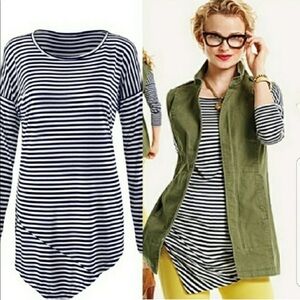 Cabi navy white striped tee with seamed handkerchief hem long sleeves XXS